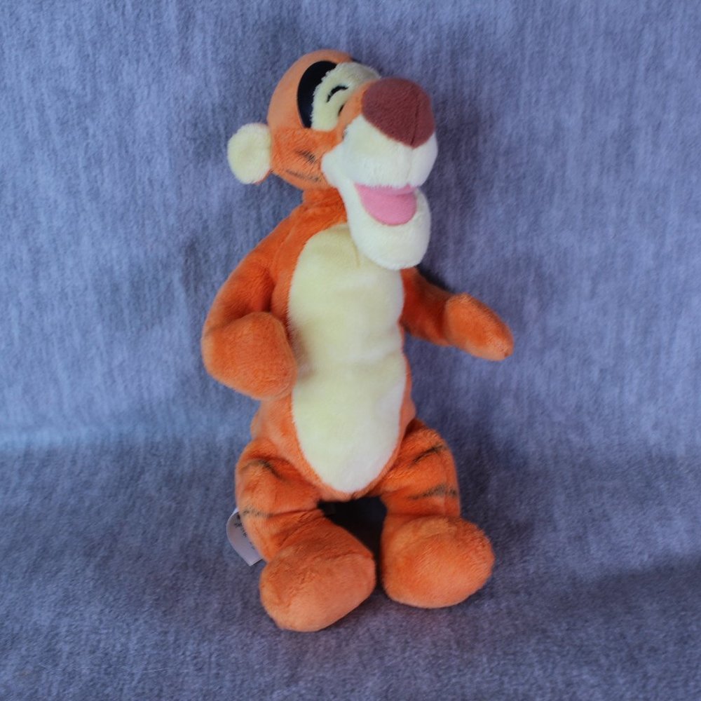TIGGER‎ 9" DISNEY Plush Super Soft Orange Stuffed Toy from Winnie the Pooh